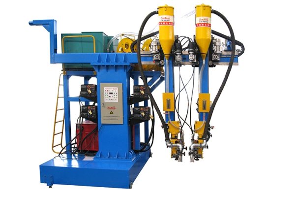 20240229171447971 Cantilever Submerged Arc Welding Machine